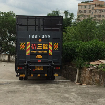 陜西安中汽車(chē)尾板股份有限公司，引領(lǐng)尾板行業(yè)創(chuàng)新與未來(lái)發(fā)展
