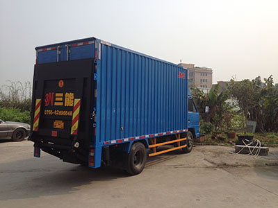 貨車尾板操作標準，確保安全與高效運輸的關鍵步驟