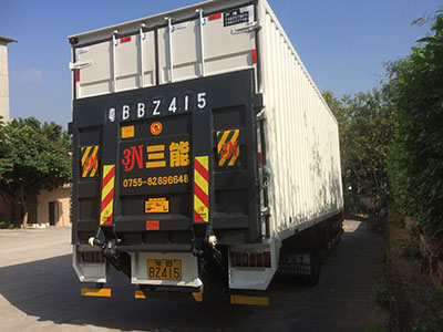 機(jī)動(dòng)車尾板安裝標(biāo)準(zhǔn)，安全與合規(guī)的雙重保障